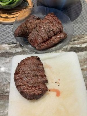 steak (1).jpg