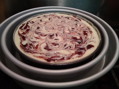 strawberry swirl cheesecake.jpg