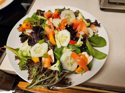 dinner salad.jpg