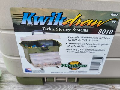 tackle box.jpg tackle box.jpg