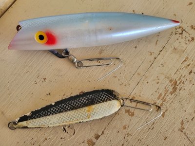 Gami clip hooks.jpg Gami clip hooks.jpg