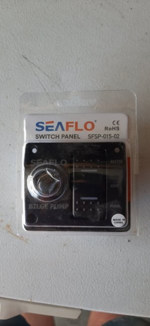 bilge switch 1.jpg