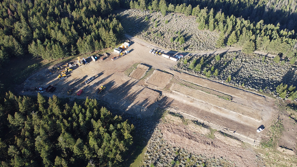 View of the camp with trailers demobilized from the site.