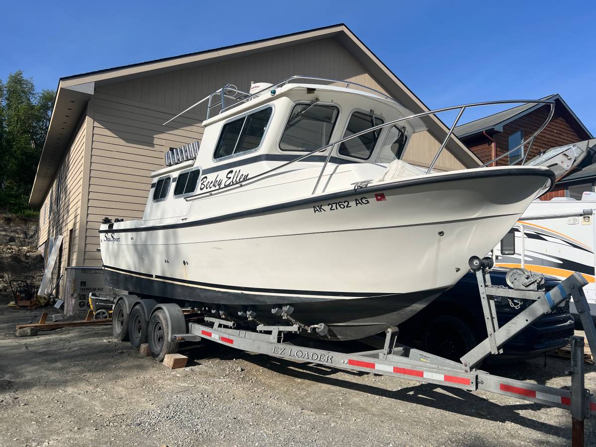 2006 SeaSport Pilothouse 2700 1