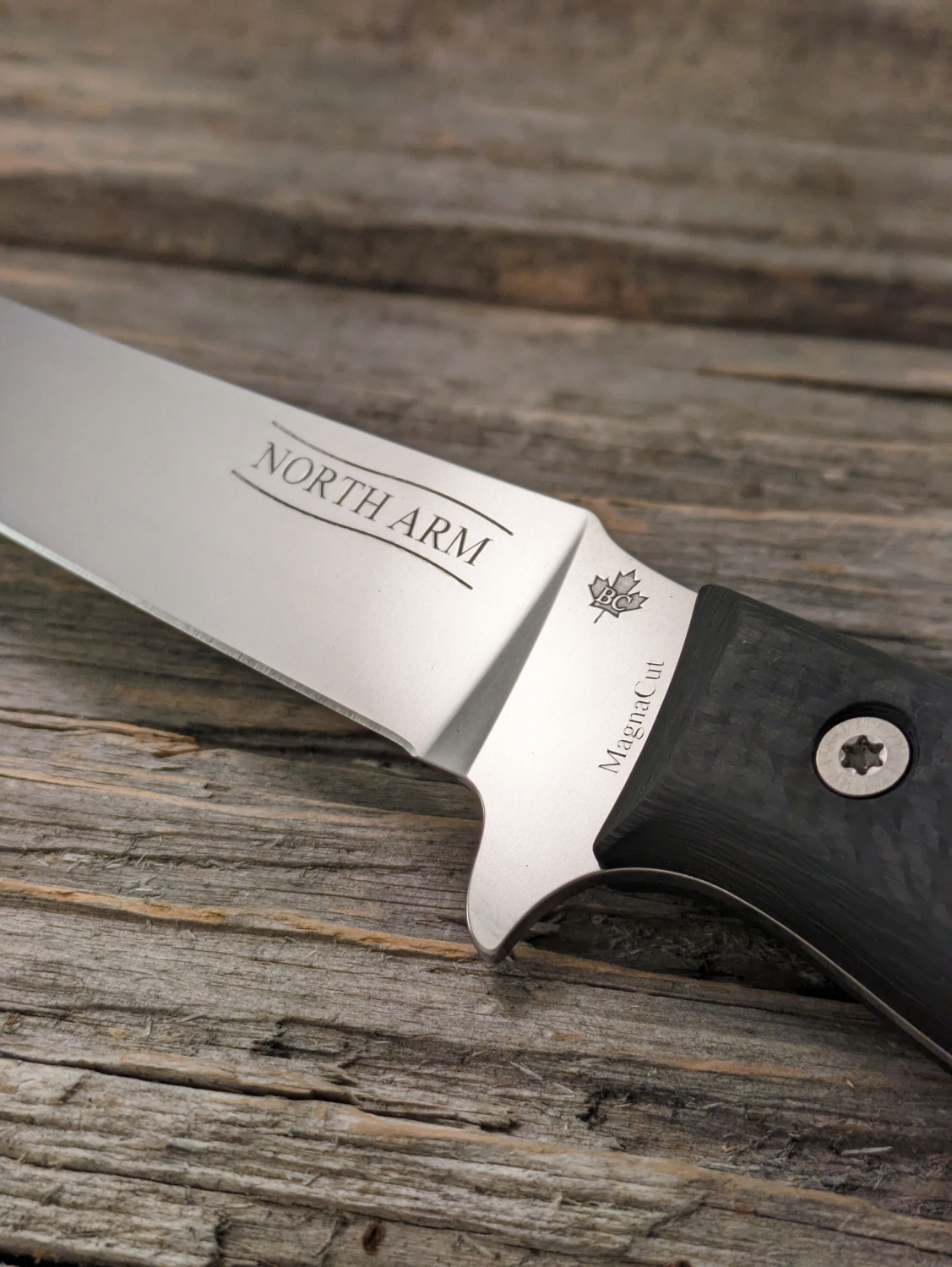 northarmknives.com