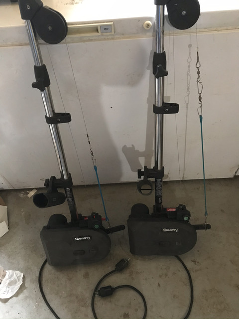 Scotty 1106 & 1101 Downriggers Forsale