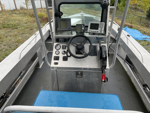 23’ Silver Streak image 2