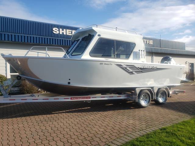 www.sherwoodmarine.com