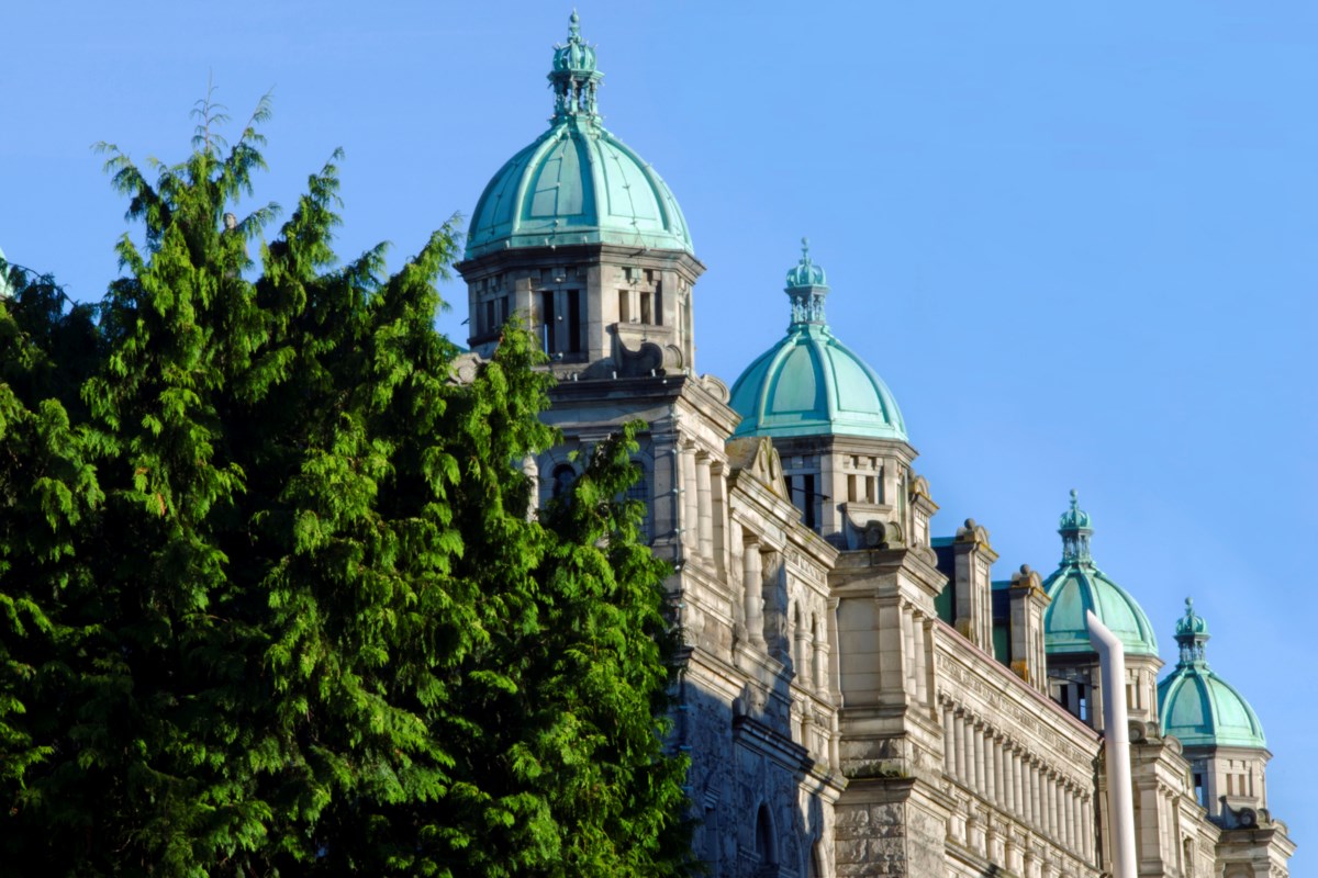 www.vancouverisawesome.com